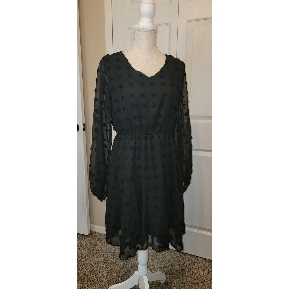 Black V-neck Long Sleeve Dress Size Medium
